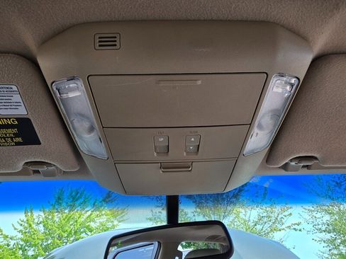 Used 2011 Toyota Sequoia Limited image 51