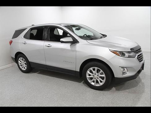 Used 2019 Chevrolet Equinox LT FWD image 1