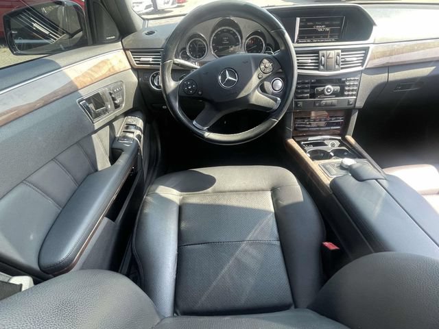 Used 2011 Mercedes-Benz E 350 Sedan image 16