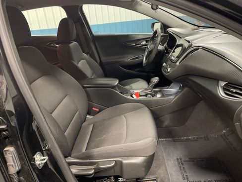 Used 2023 Chevrolet Malibu LT image 28
