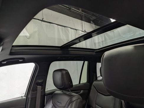 Used 2024 Cadillac XT6 Sport image 12