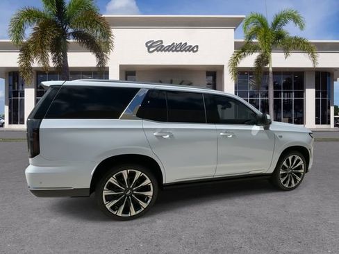 Certified 2026 Cadillac Escalade Luxury w/ Touring Package AWD/4WD image 15