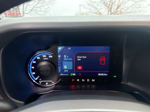 Used 2022 Ford Bronco Black Diamond image 25