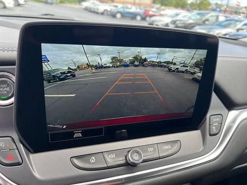 Certified 2026 Chevrolet Blazer LT FWD image 19