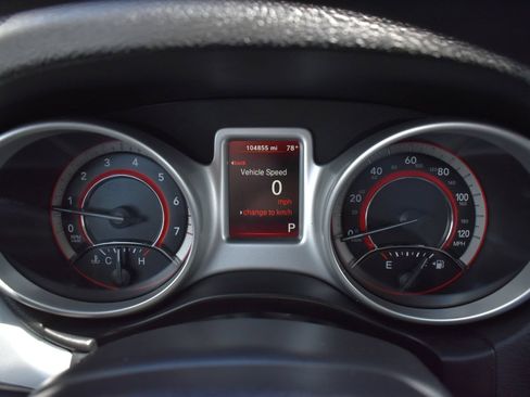 Used 2020 Dodge Journey SE FWD image 26