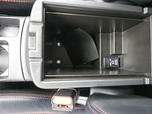 Used 2025 Mitsubishi Outlander Sport SE image 28