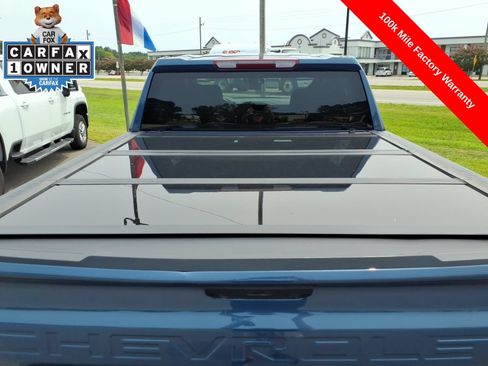 Used 2024 Chevrolet Silverado 1500 LT AWD/4WD image 12