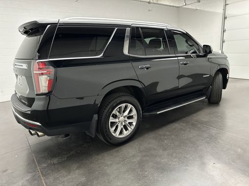 Used 2021 Chevrolet Tahoe Premier w/ Premium Package image 10