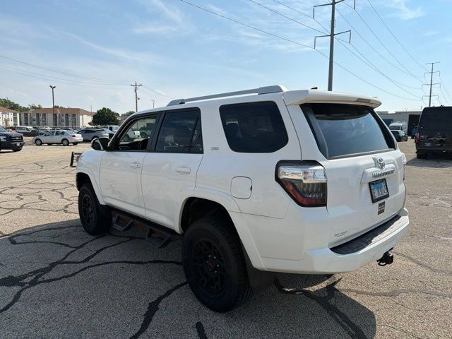Used 2018 Toyota 4Runner SR5 Premium AWD/4WD image 6