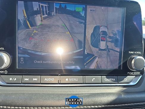 Used 2021 Nissan Rogue SV w/ Premium Package image 16