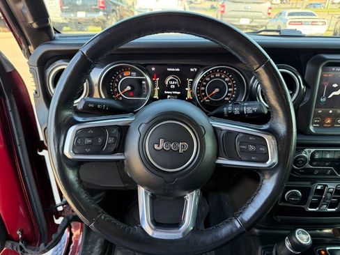 Used 2021 Jeep Wrangler Unlimited Sahara AWD/4WD image 14