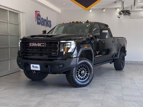 Certified 2024 GMC Sierra 2500 AT4X w/ AT4X AEV Edition AWD/4WD image 2