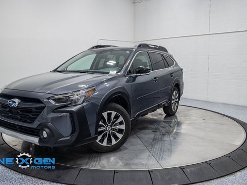 Used 2024 Subaru Outback Limited image 3