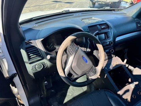 Used 2017 Ford Explorer 4WD Police Interceptor image 6