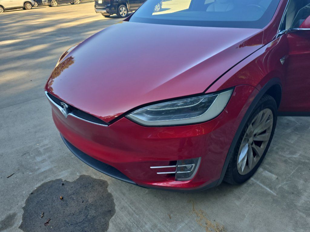 Used 2018 Tesla Model X P100D AWD/4WD image 2