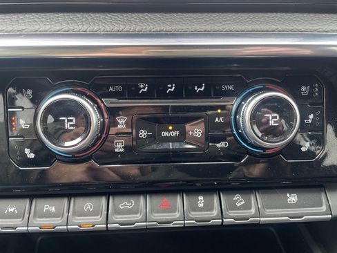 Used 2023 GMC Sierra 1500 Denali w/ Denali Reserve Package image 28