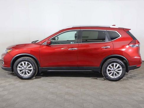 Used 2018 Nissan Rogue SV w/ Sun & Sound Touring Package image 19