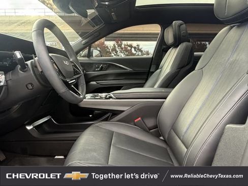 Used 2024 Cadillac Lyriq Luxury w/ LPO, Floor Liner Package RWD image 30