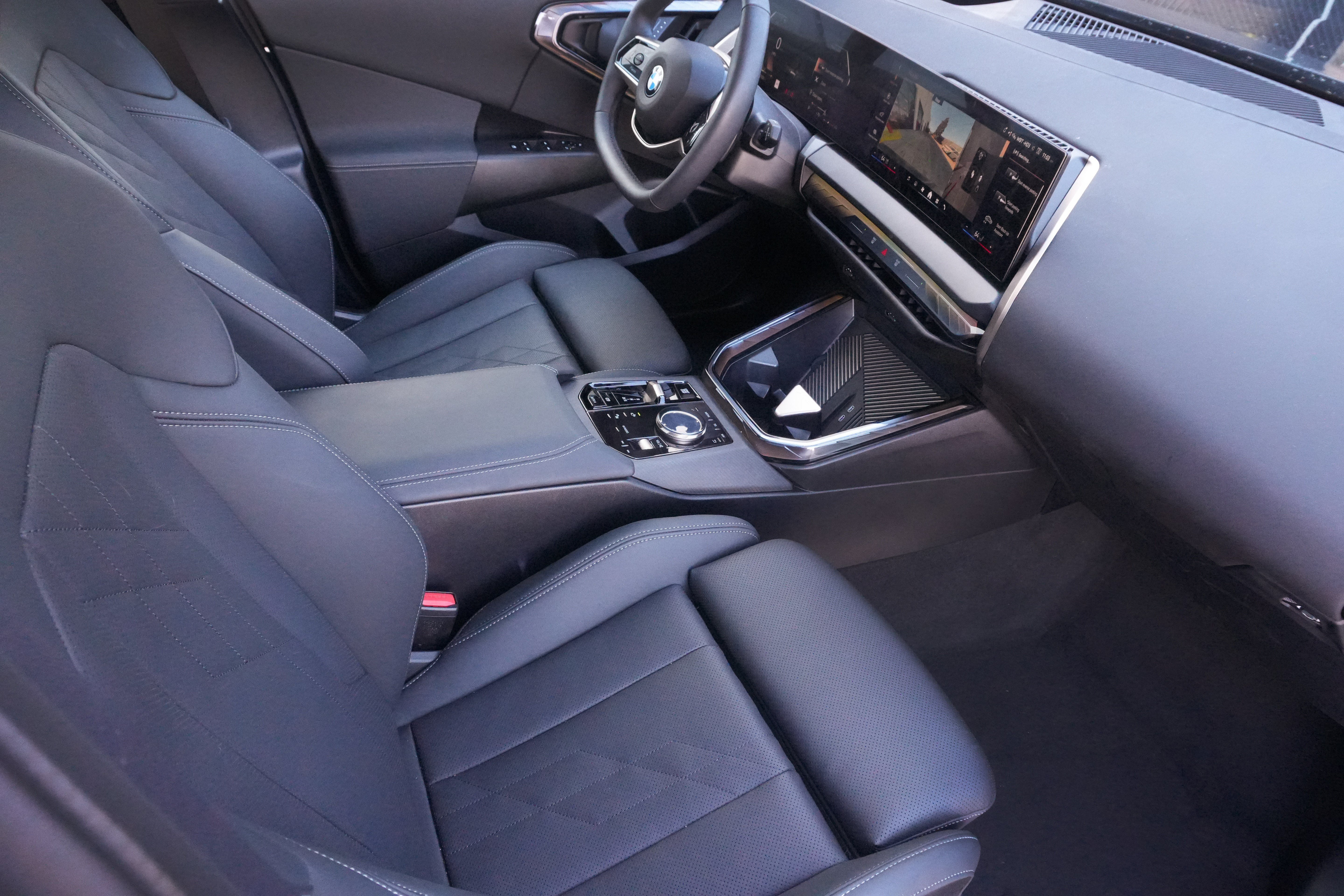 Certified 2025 BMW X3 xDrive30i AWD/4WD image 11
