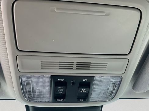 New 2026 Honda Odyssey EX-L image 40