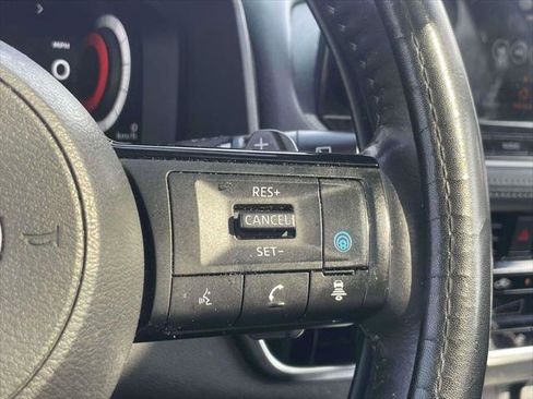 Used 2023 Nissan Rogue Platinum w/ Platinum Premium Package image 21