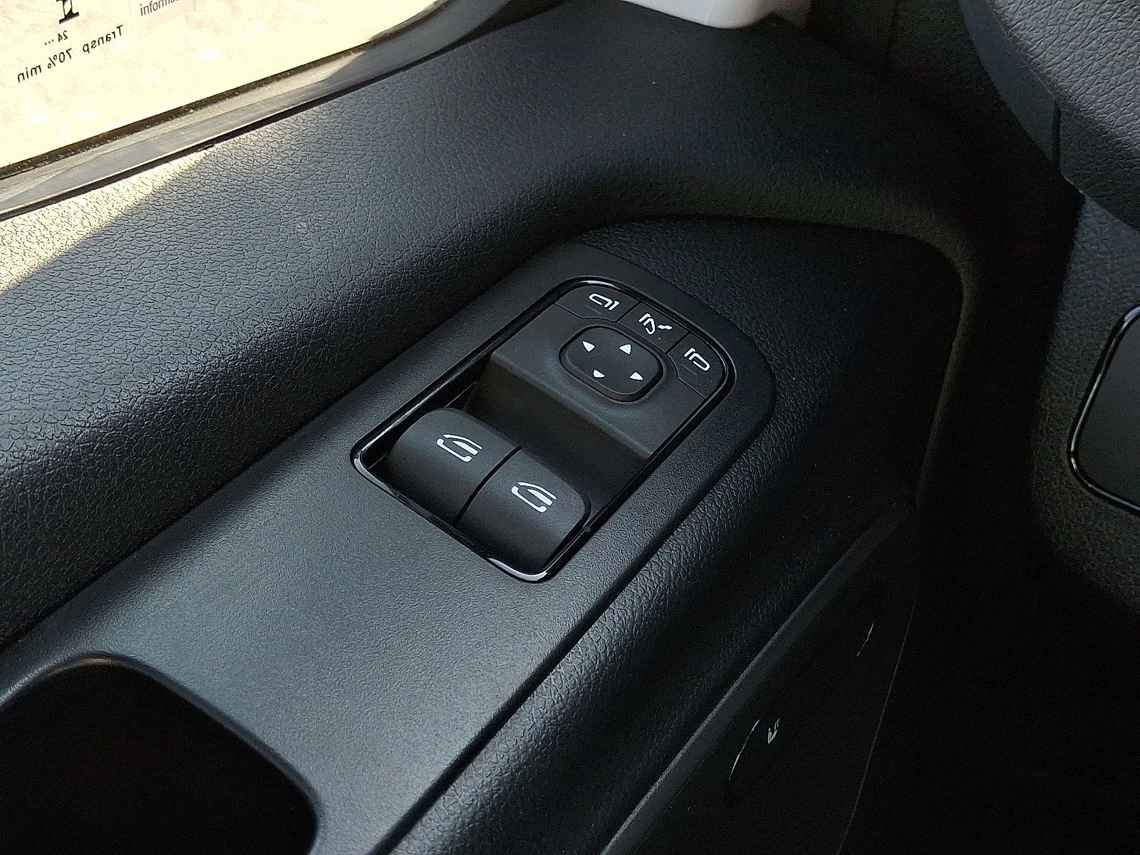Used 2025 Mercedes-Benz Sprinter 2500 image 25