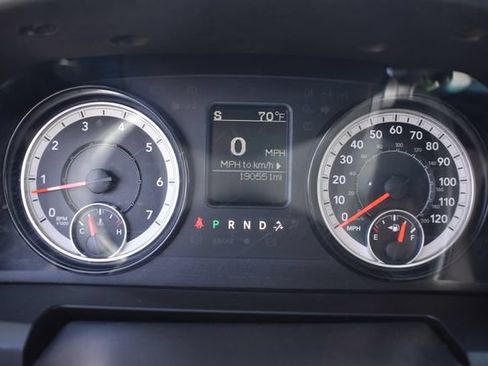 Used 2017 RAM 2500 SLT AWD/4WD image 30