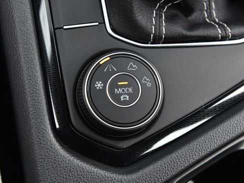 New 2026 Volkswagen Taos S image 17