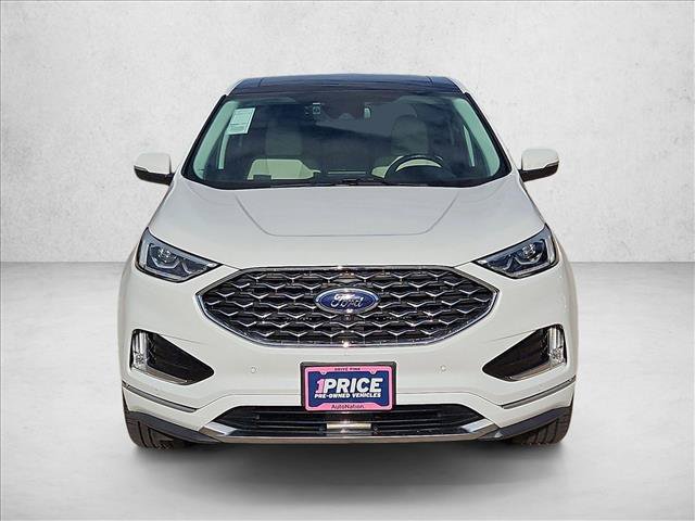 Used 2022 Ford Edge Titanium w/ Equipment Group 301A AWD/4WD image 2