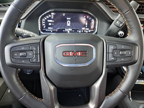 Used 2024 GMC Sierra 2500 AT4 w/ AT4 Premium Plus Package AWD/4WD image 26