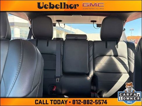 Used 2022 Jeep Wrangler Unlimited Sahara w/ Cold Weather Group image 19