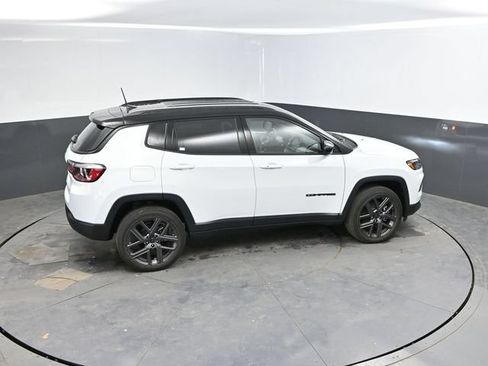 New 2026 Jeep Compass Limited AWD/4WD image 30