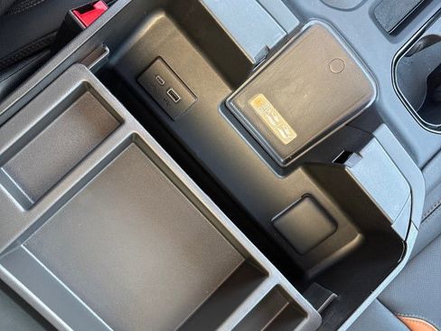 New 2025 GMC Sierra 2500 AT4 w/ AT4 Premium Plus Package image 24