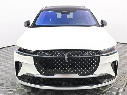 New 2026 Lincoln Nautilus Black Label image 10