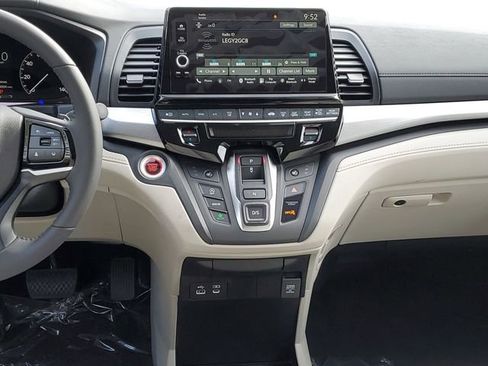 New 2026 Honda Odyssey EX-L image 13