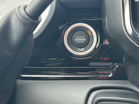 New 2026 RAM 3500 Limited AWD/4WD image 27
