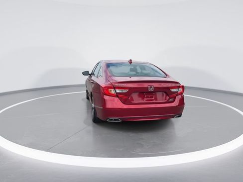 Used 2019 Honda Accord Touring image 7