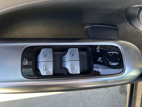 Certified 2023 Mercedes-Benz C 300 4MATIC Sedan image 15