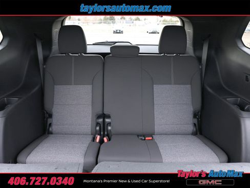 New 2026 GMC Acadia Elevation image 7