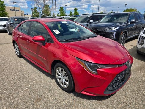 Used 2021 Toyota Corolla LE w/ Carpet Mat Package (TMS) FWD image 18