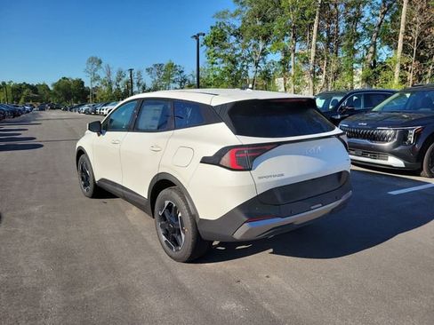 New 2026 Kia Sportage S AWD/4WD image 3