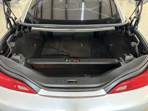 Used 2009 INFINITI G37 Sport w/ Premium Pkg image 10