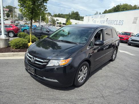 Used 2016 Honda Odyssey SE image 3