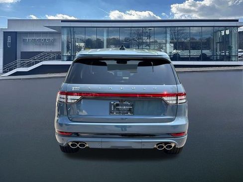 New 2026 Lincoln Aviator AWD w/ Jet Appearance Package image 7