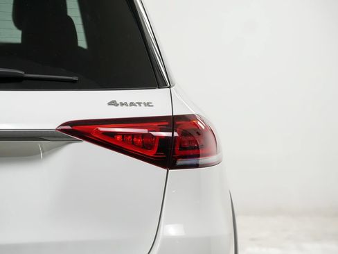Used 2021 Mercedes-Benz GLE 350 4MATIC image 12