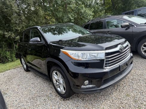 Used 2015 Toyota Highlander Limited Platinum AWD/4WD image 5