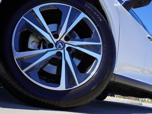 Certified 2025 Lexus RX 350 Premium w/ Accessory Package (Z1) image 11