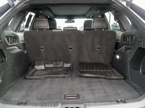 Used 2022 Ford Edge ST-Line w/ Cold Weather Package AWD/4WD image 10