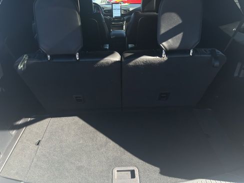 Used 2022 Ford Explorer ST w/ Equipment Group 401A image 27