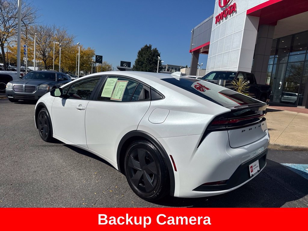 Certified 2023 Toyota Prius LE FWD image 6